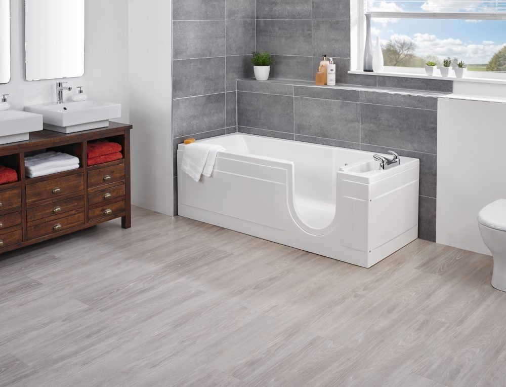 Access Arizona - Bath with Inward opening door to the side panel, Right Hand #2