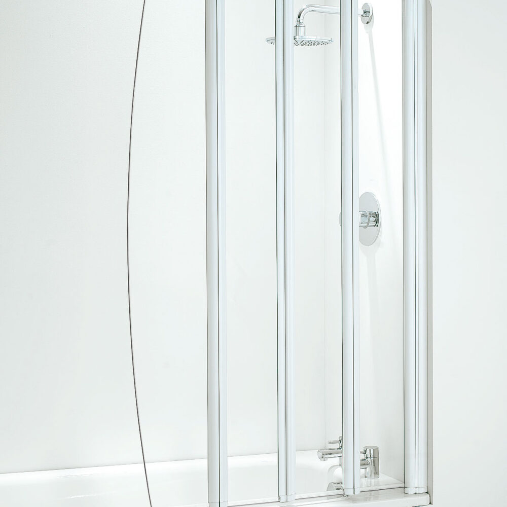 Coram Folding Bathscreens