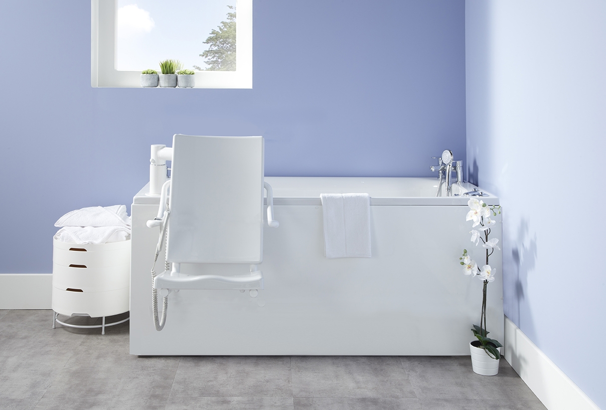 Renaissance Excel Series 300 Fixed Bath Powered Swing Seat